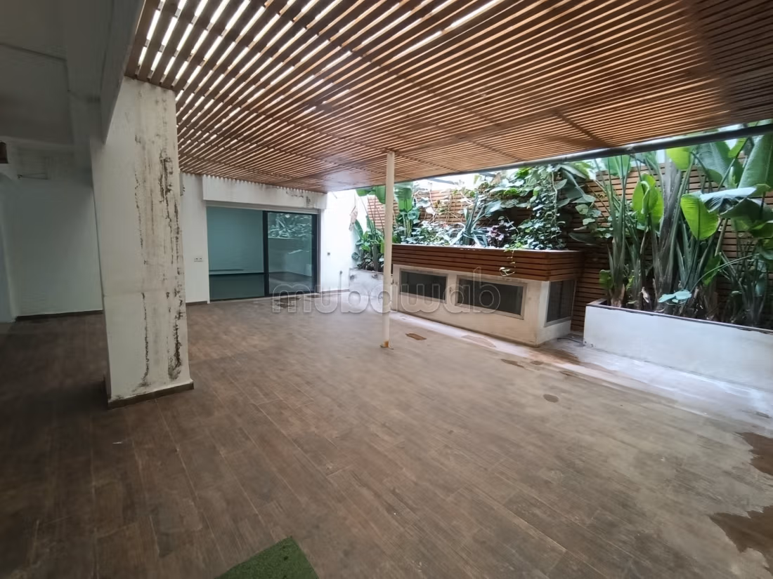 Ufficio di 304 m2 di cui 60 m2 di terrazza in affitto - Racine