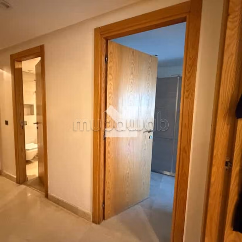 Appartamento in Affitto di 135.0 m² a Casablanca, California