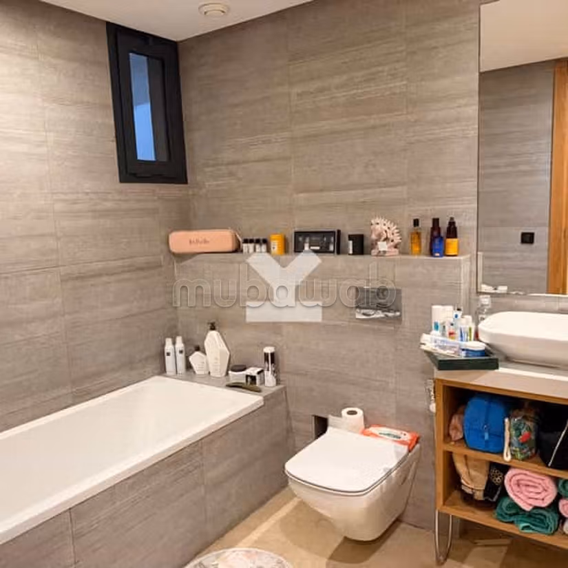 Appartamento in Affitto di 135.0 m² a Casablanca, California
