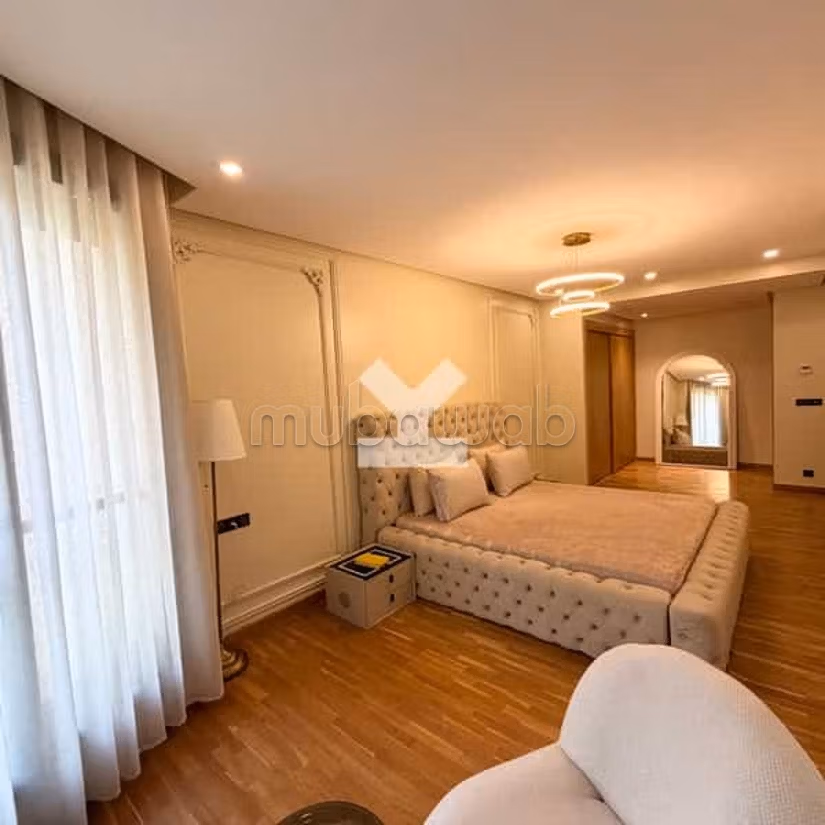 Appartamento in Affitto di 135.0 m² a Casablanca, California