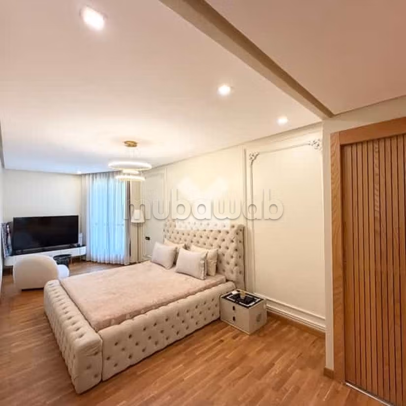 Appartamento in Affitto di 135.0 m² a Casablanca, California