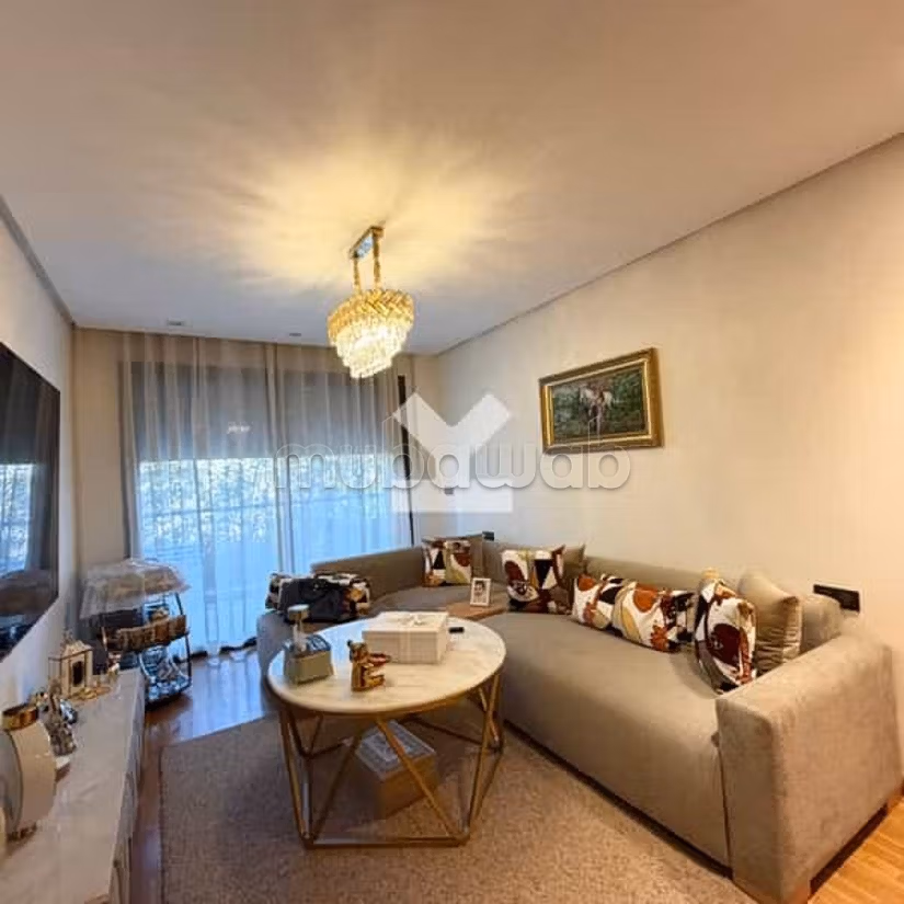 Appartamento in Affitto di 135.0 m² a Casablanca, California