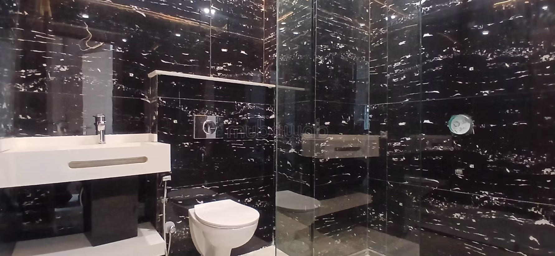 Superbe appartement à vendre à El Menzeh.
Surface totale 136... - Vedere 6