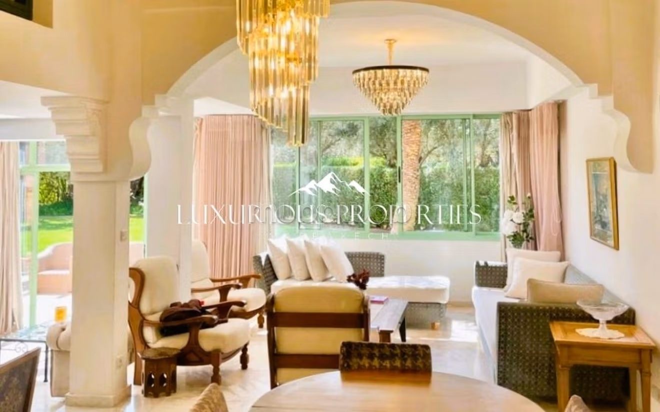 6 Bedroom Villa with Heated Pool, Palmeraie