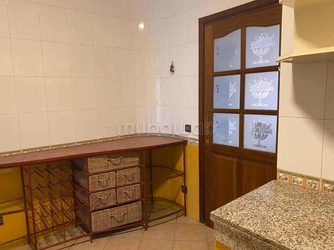 Affitta il tuo appartamento a Palmier. 2 belle camere da letto. Ascensore e terrazzo
