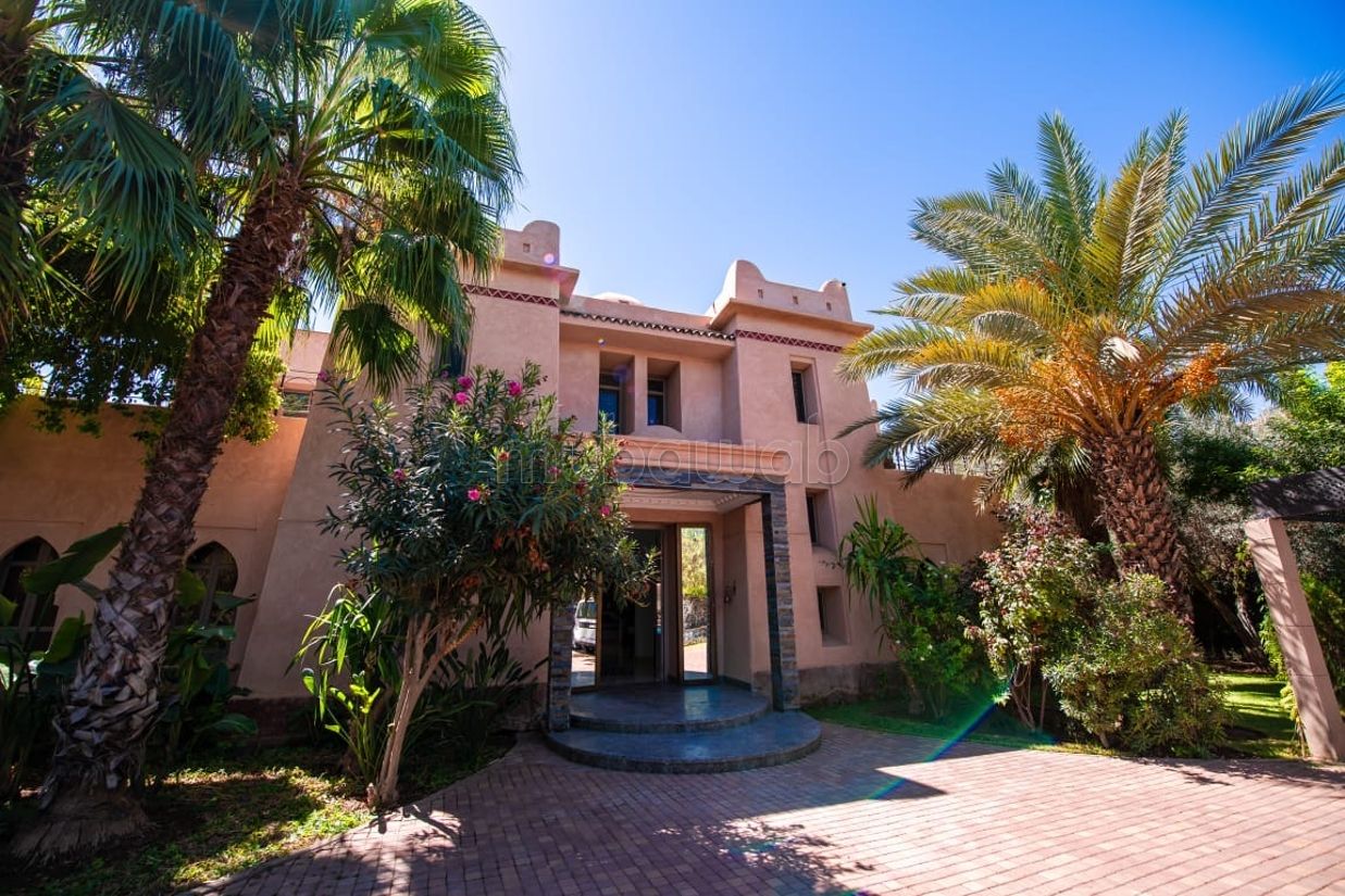 Splendide villa a vendrr a marrakech