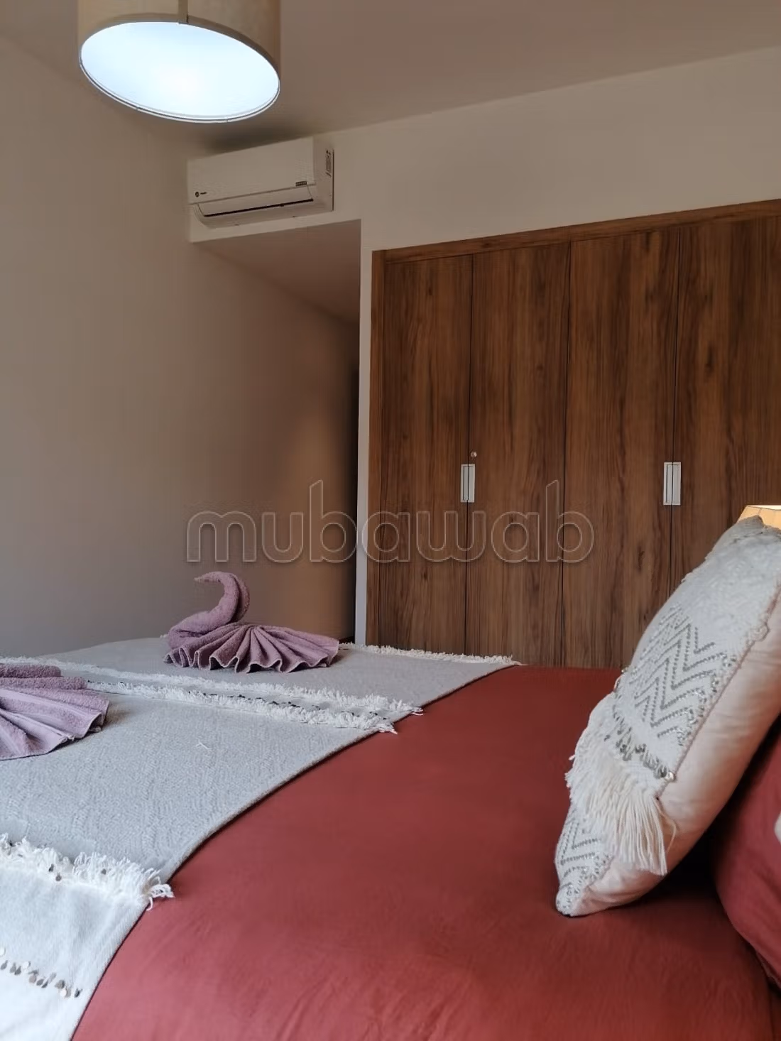 Appartement 2 chambres en rez de chaussée avec piscine