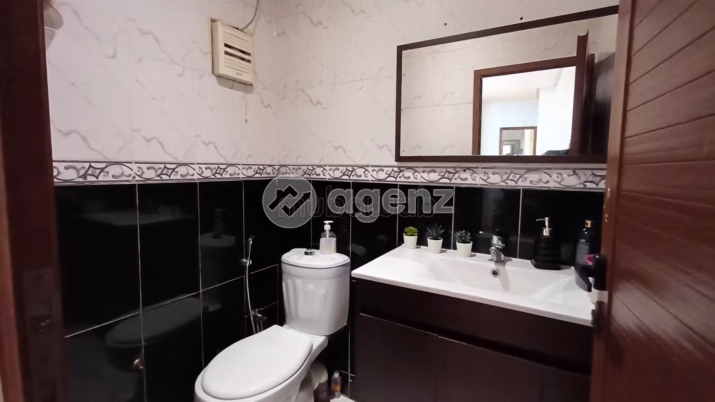 Appartamento in vendita 92 m², 3 camere Hay Seddik Mohammadia