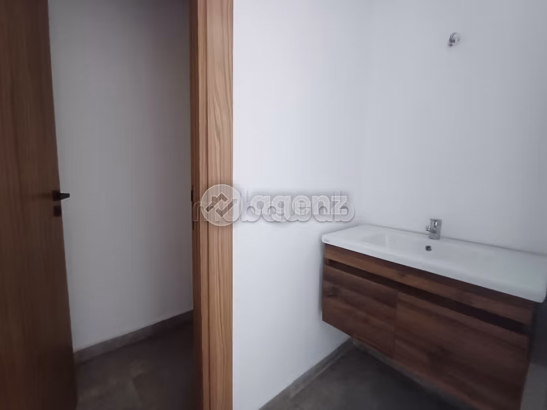 Office for rent 72 m² Ain Chock Casablanca