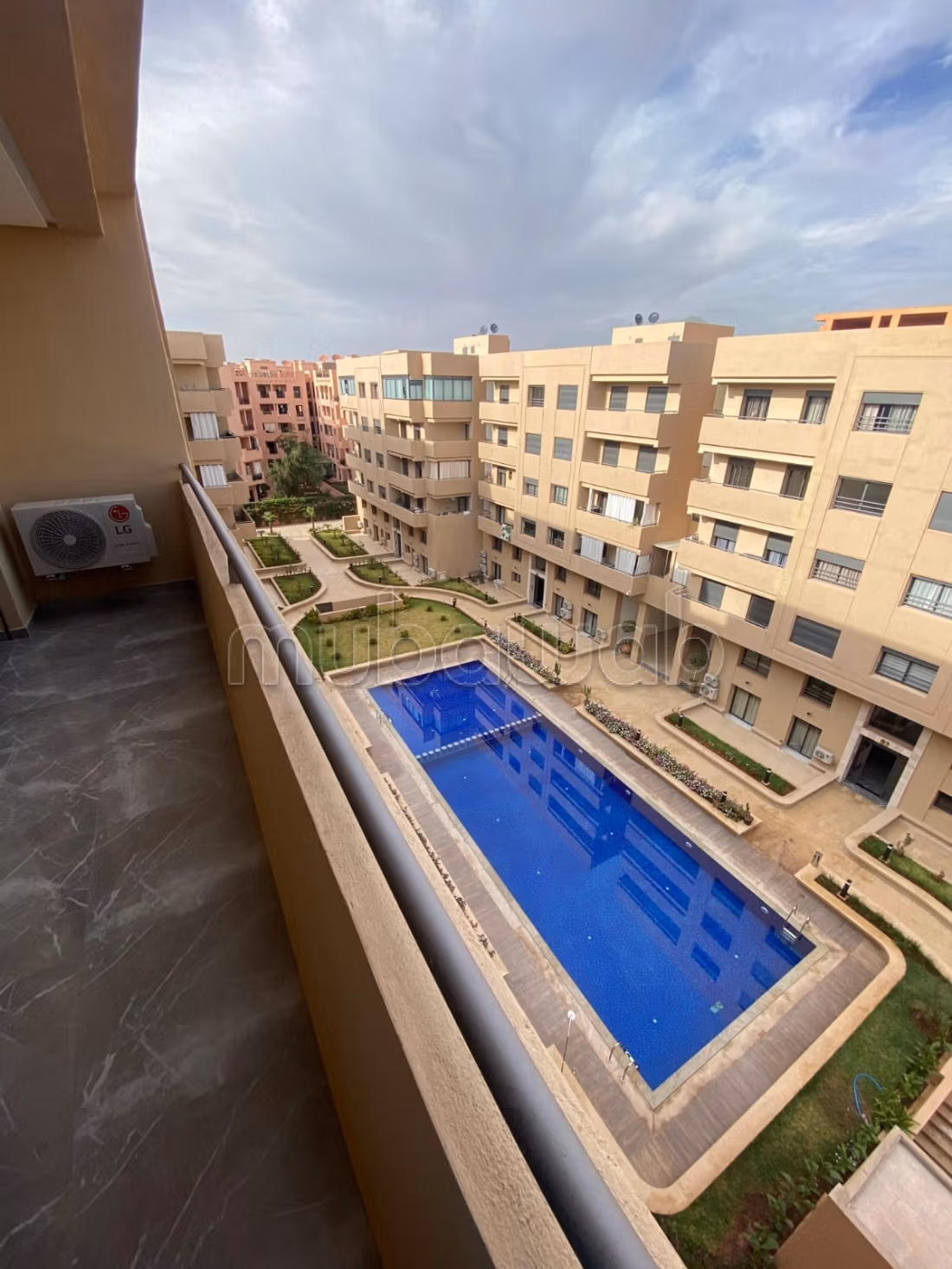 T3 location palmeraie with pool