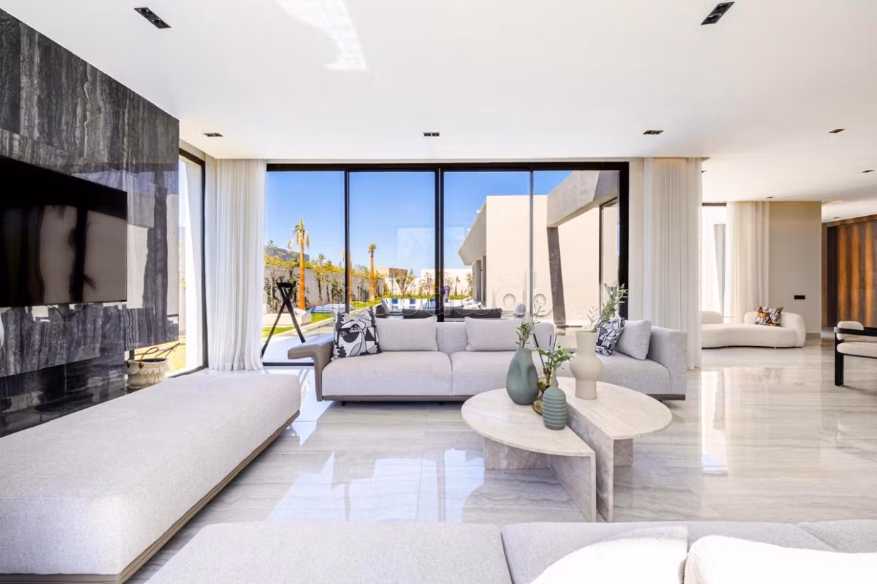 Route amizmiz/villa luxe meuble 1300m2