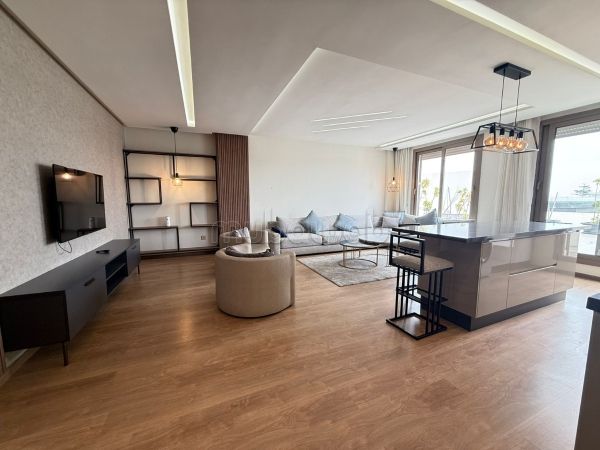 Oasis proche cfc/appart meuble 2 ch terrasse