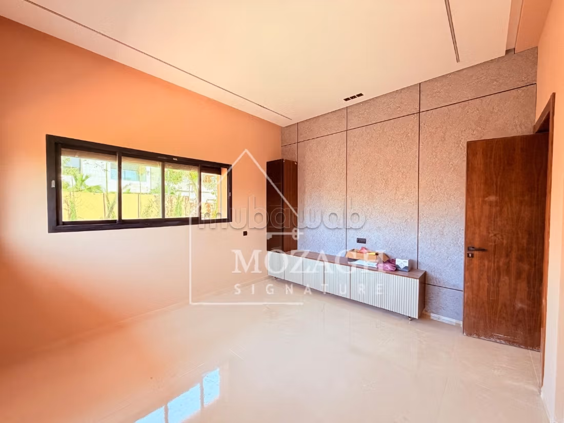 Bella villa con piscina privata a Targa