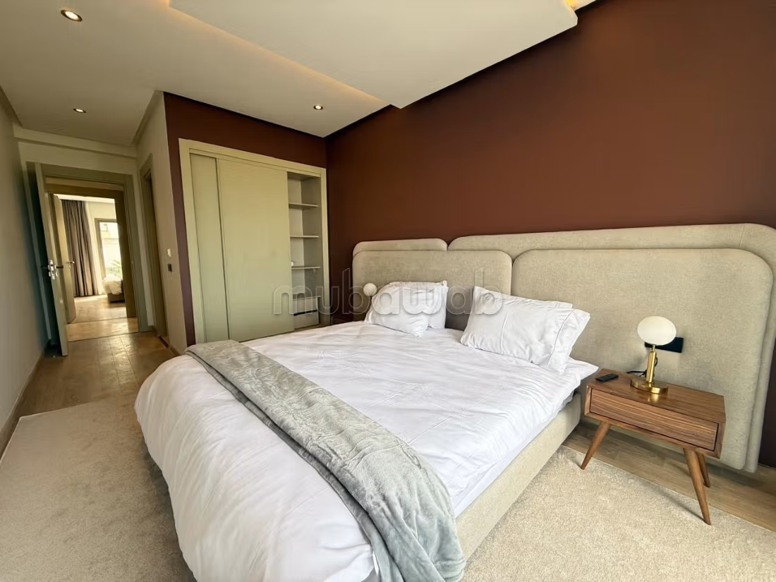 Bourgogne Proche Corniche/3chambres meuble