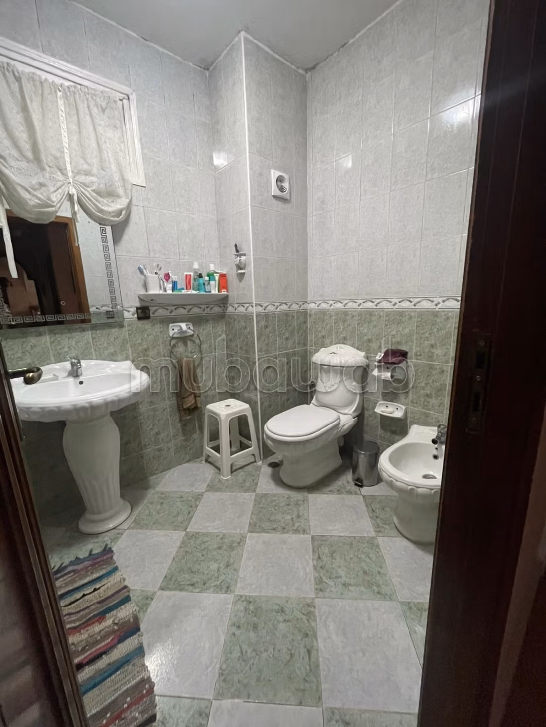 Opportunité rare à Iberia 
Appartement de 4chambres 
Tanger — 5