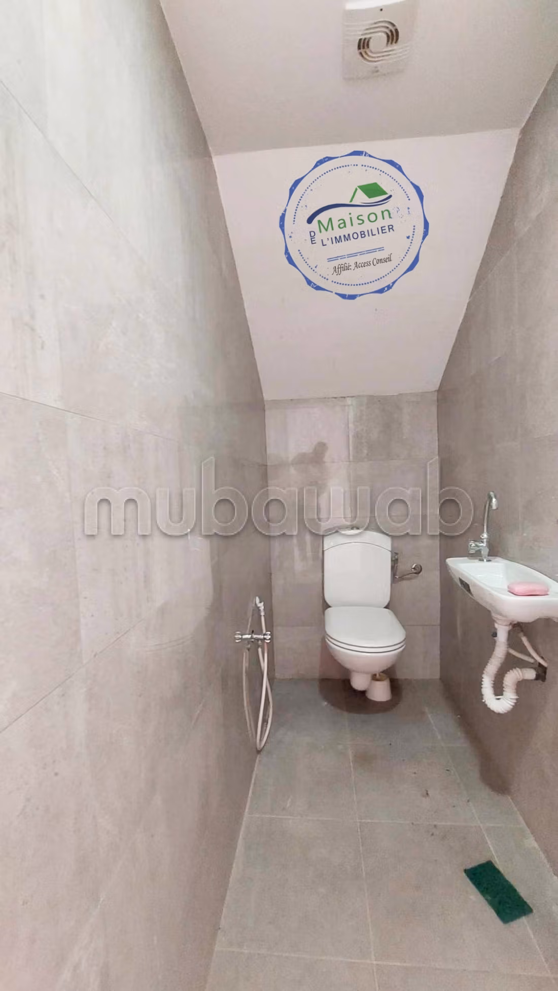 In vendita villa da ristrutturare a El Manar 3