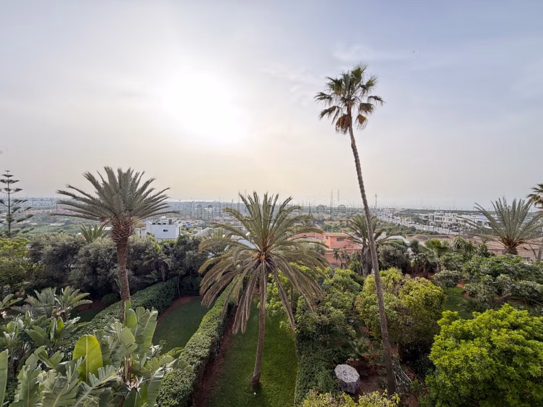 3 chambres meublé avec vue mer à la location à Ain Diab