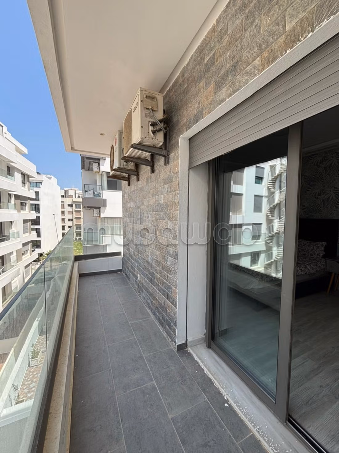 Gemeubileerd appartement te huur in Malabta Hills Uitzicht