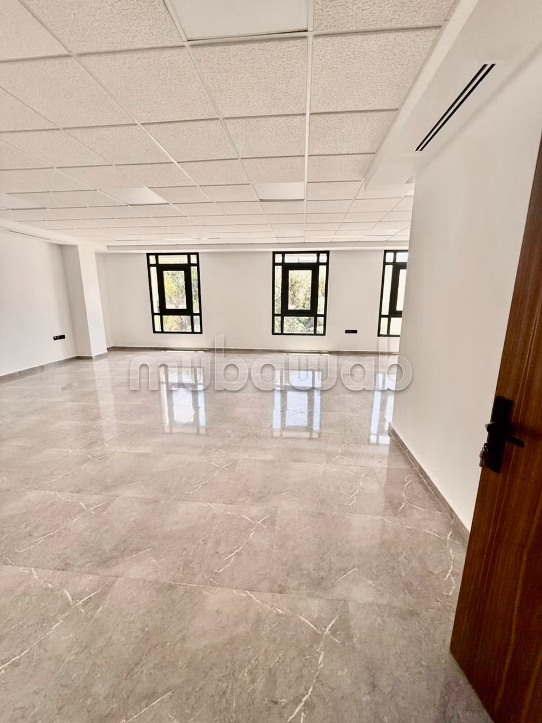 Bureaux Neuf à Louer 
Oulad Mâta