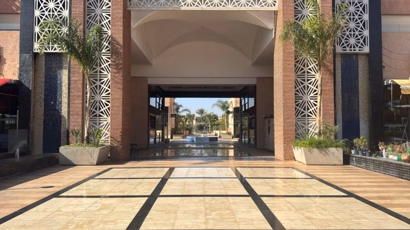 Local Commercial à Louer – Prestigia LO25292