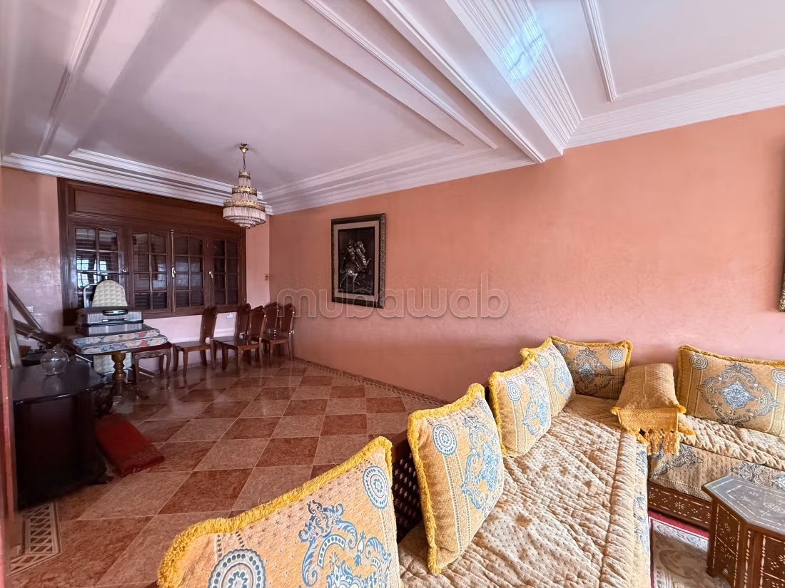 Venta de una villa en hayriad sector 23