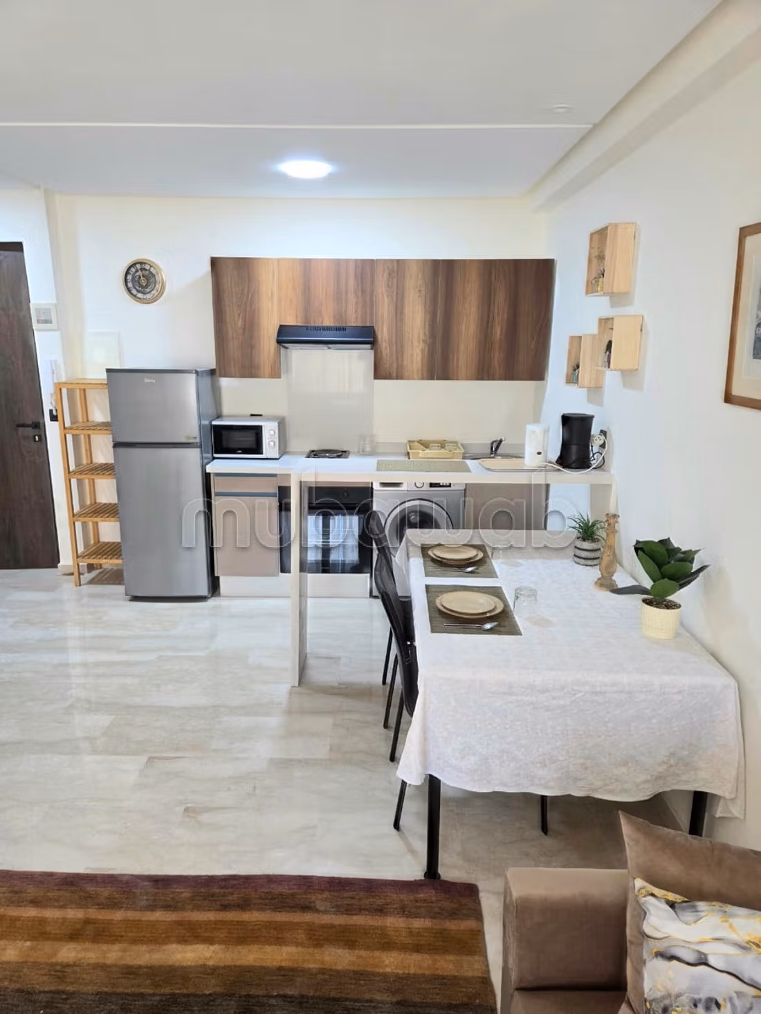 Appart. 1 chambre salon a 1 mn du lycee lyautey — 4