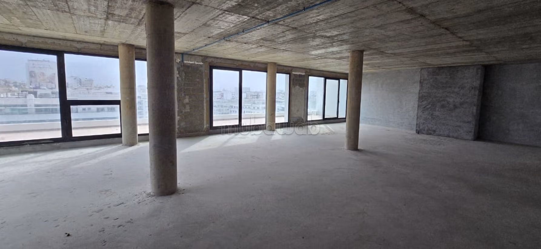 Plateau premium de 579m² au cœur du triangle d'or