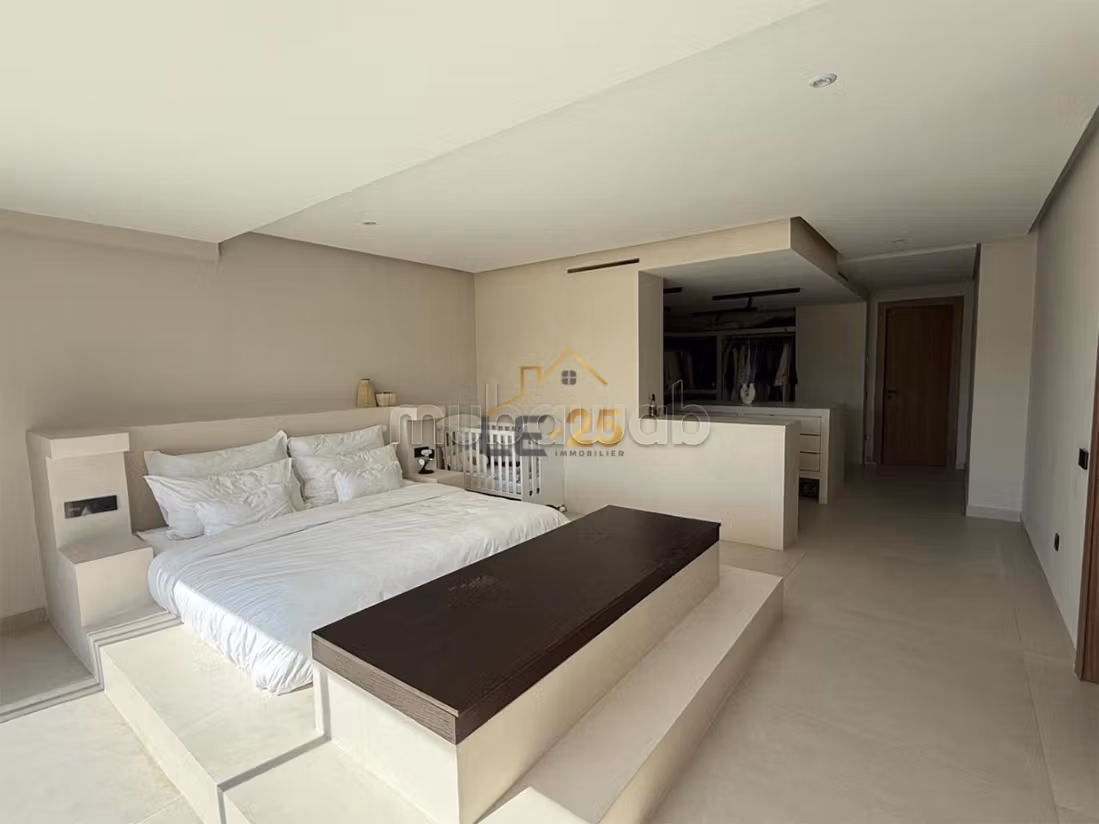 Luxury Villa with Heated Pool in AGDAL