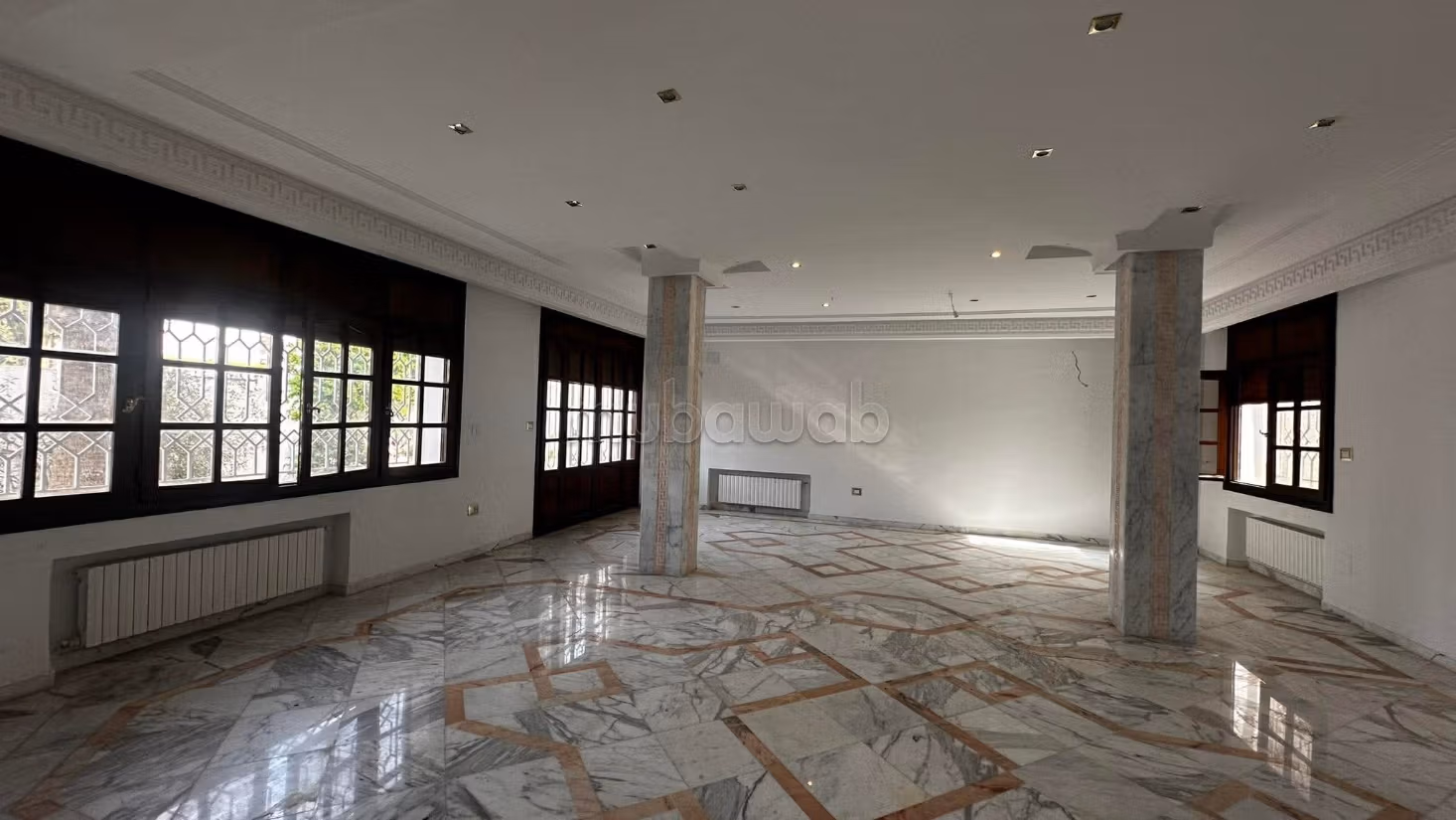 Villa R2 à vendre el menzah 9A