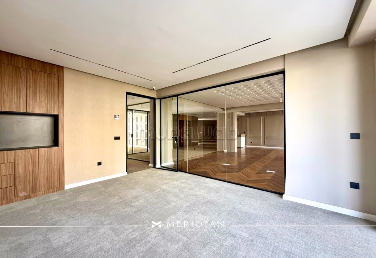 Exceptional plug & play office 225 m², bvd d'Anfa