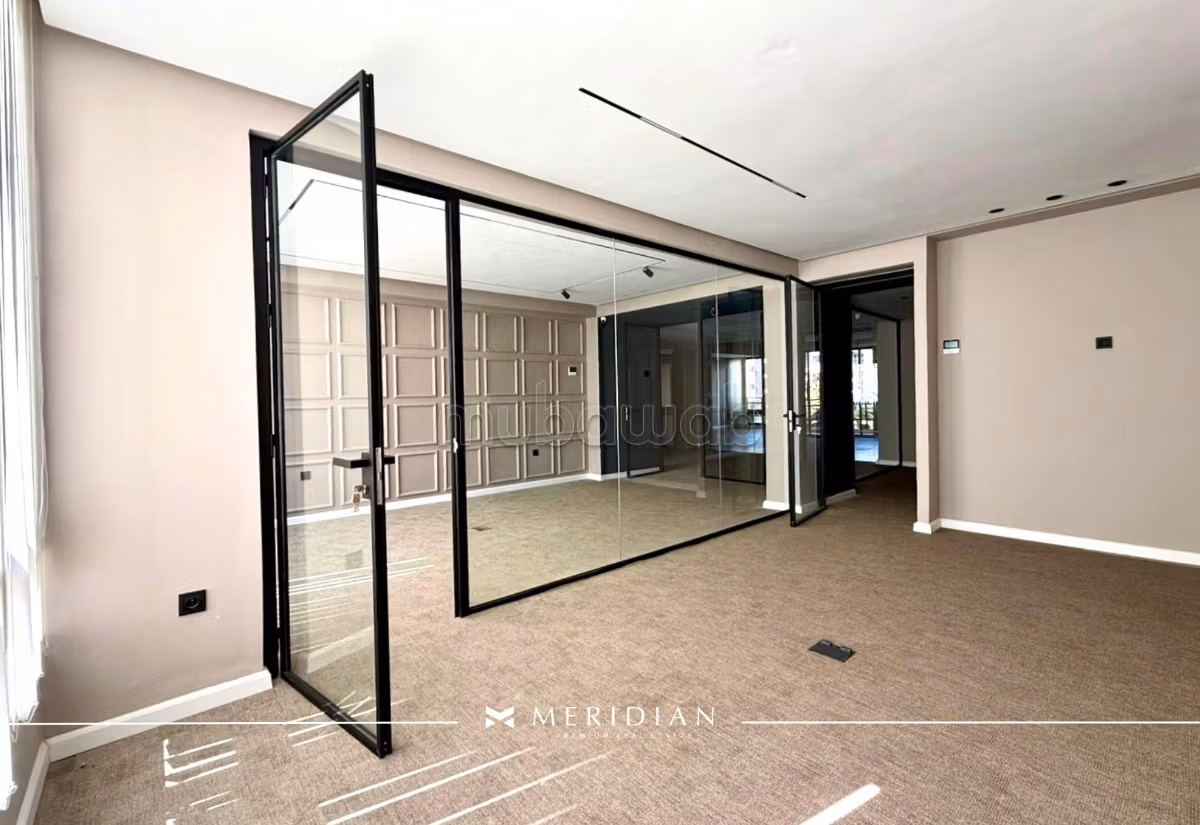 Exceptional plug & play office 225 m², bvd d'Anfa