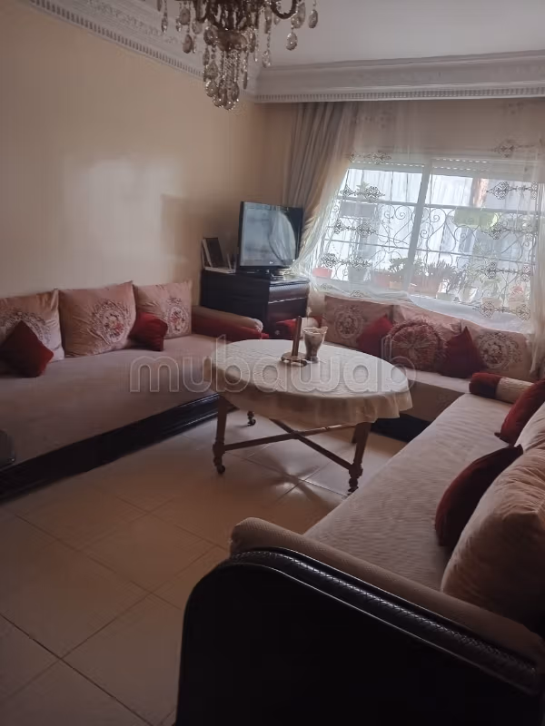 Find an apartment to buy in Derb Chorfa. 
1 Living area. 
No Lift