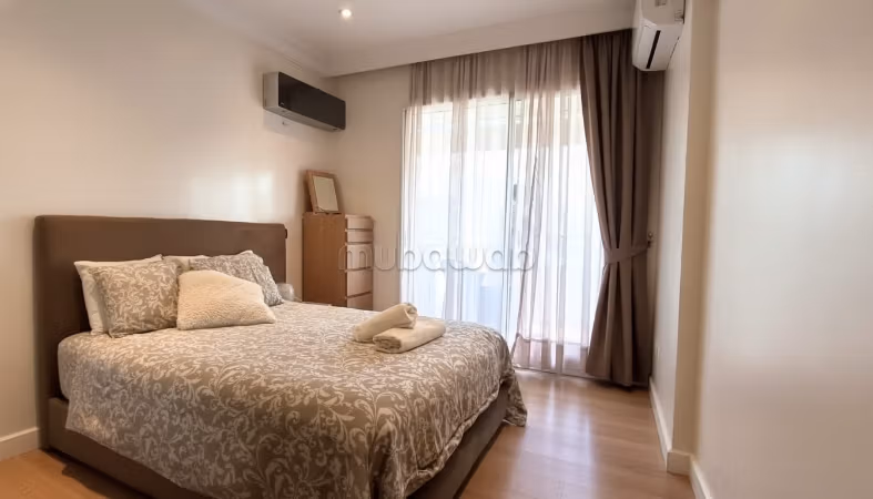 Appartement meublé avec terrasse à louer à Racine – 91 m² de confort au cœur de Casablanca