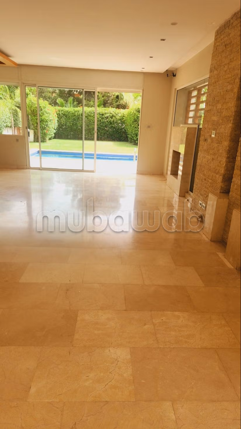Somptueuse villa à louer – Ville Verte, Bouskoura