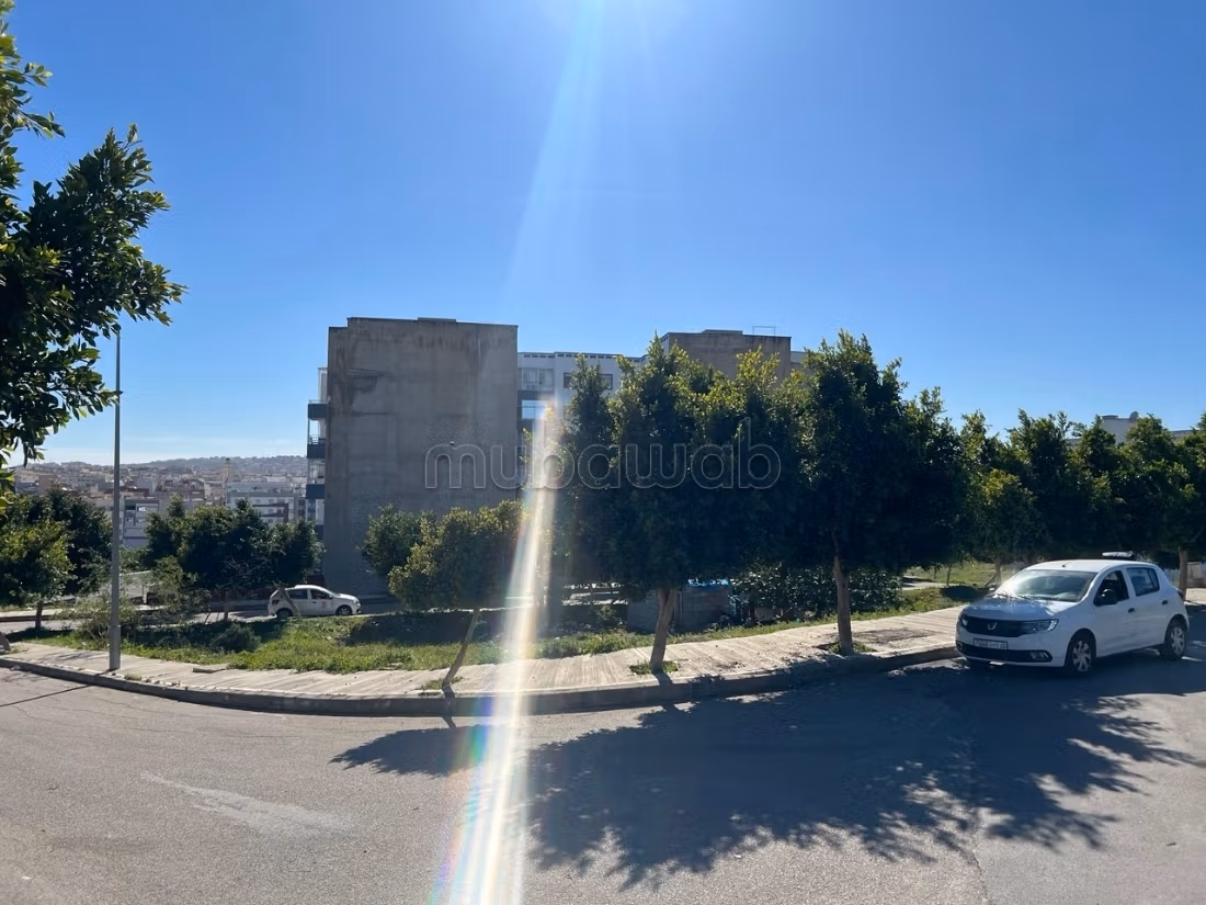 Vente terrain à Moujahidine. Surface totale 240 m²