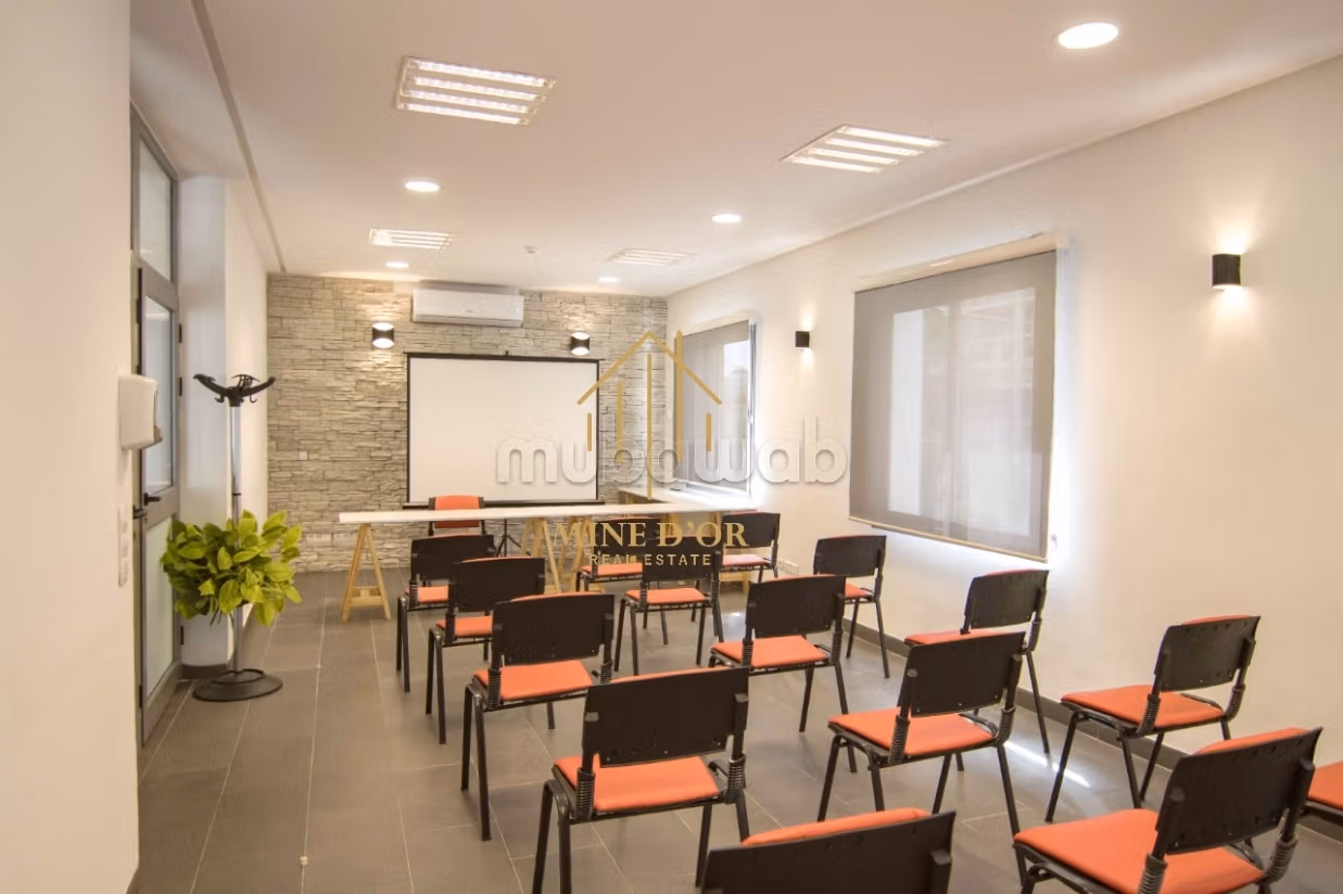 Location Immeuble Bureautique en R1 à El Menzah 1