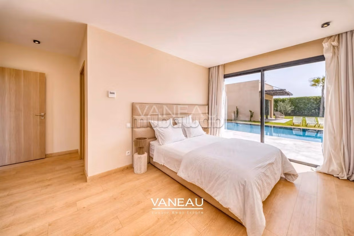 Villa de plain pied 4 suites 
Terrain 1460m2