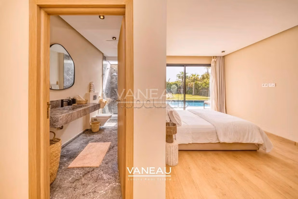 Villa de plain pied 4 suites 
Terrain 1460m2