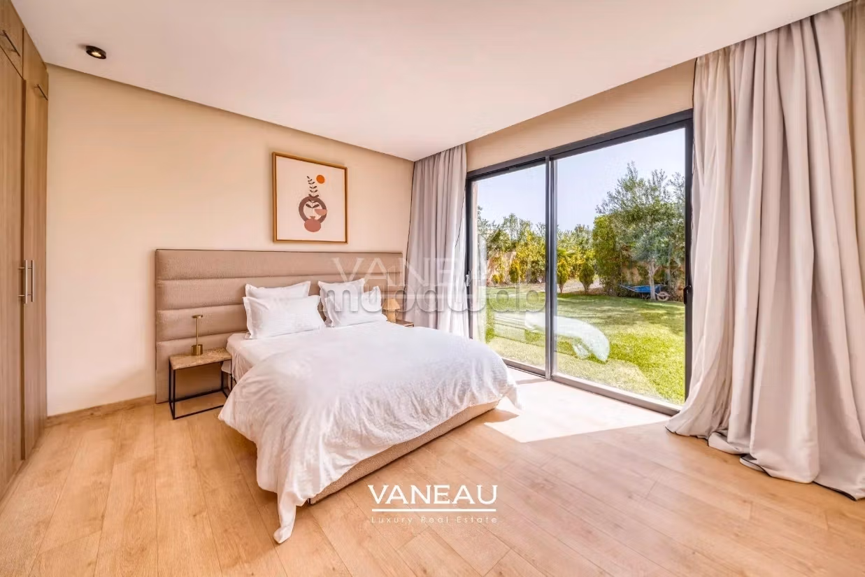 Villa de plain pied 4 suites 
Terrain 1460m2