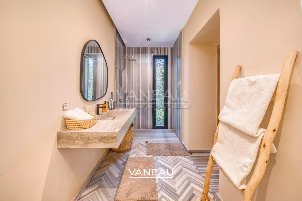 Villa de plain pied 4 suites 
Terrain 1460m2
