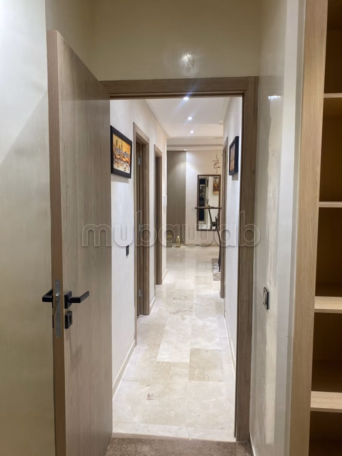 Bell'appartamento in affitto su via casa.
Superficie 84 m².
Ben arredato