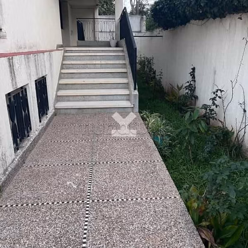 Apartamento en Venta de 122.0 m² en Rabat, El Youssoufia