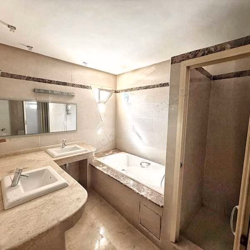 Villa en Venta de 462.0 m² en Casablanca, Californie