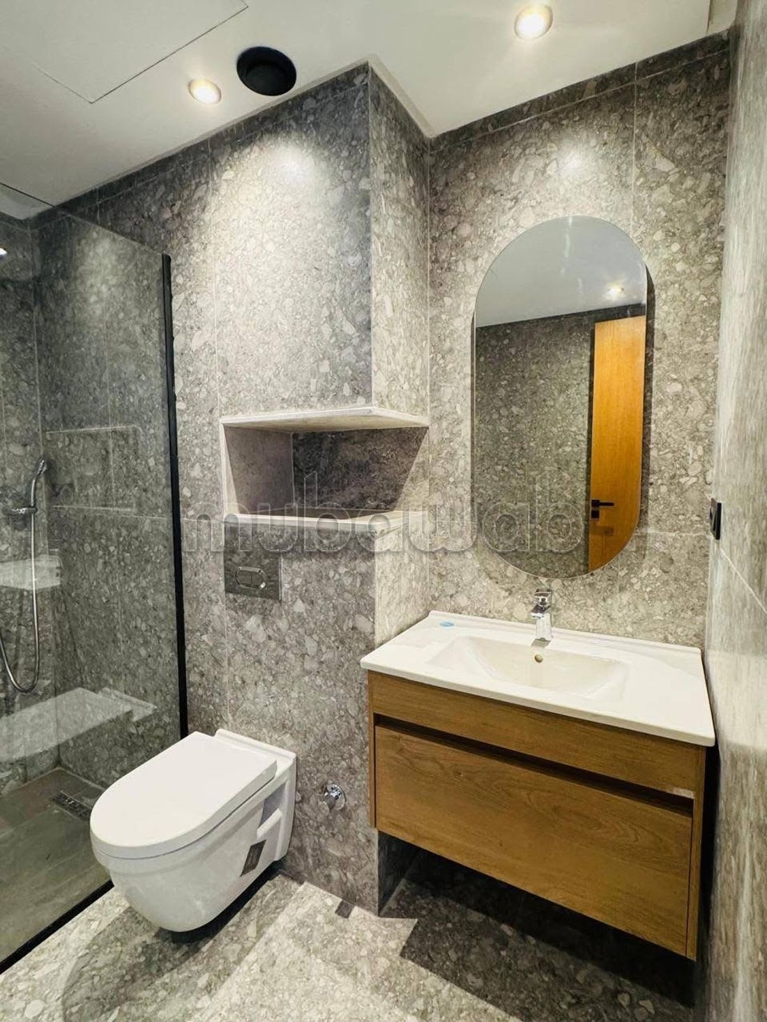 Studio premium in affitto