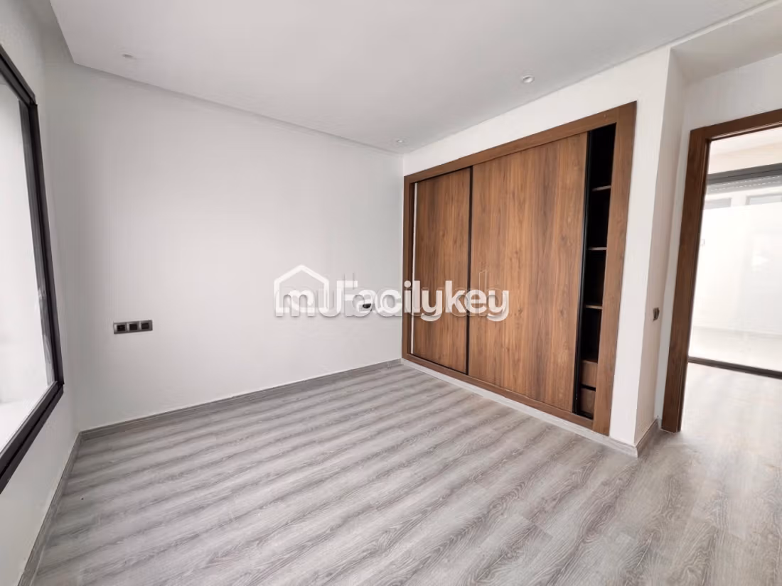 Appartement de 75 m² à Casablanca — 4