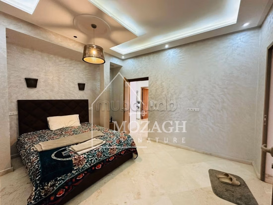 Splendida villa con 4 camere da letto e piscina privata a Targa
