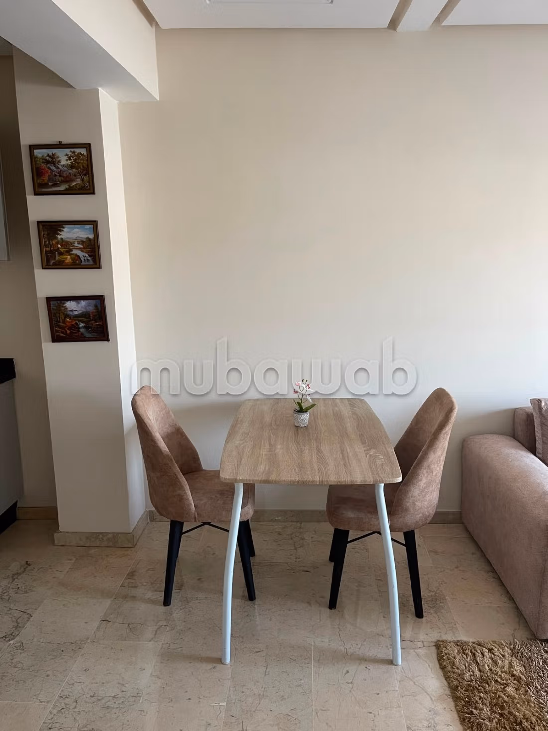 Appartement meublé à CFC