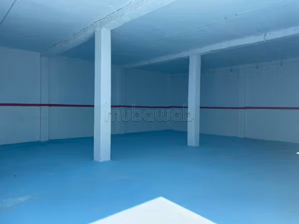 For rent a warehouse of 200m² in Chotrana 3