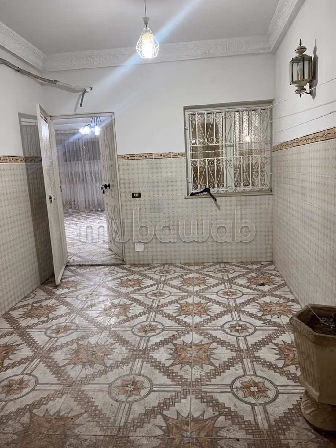 House located near the El Omrane Polyclinic