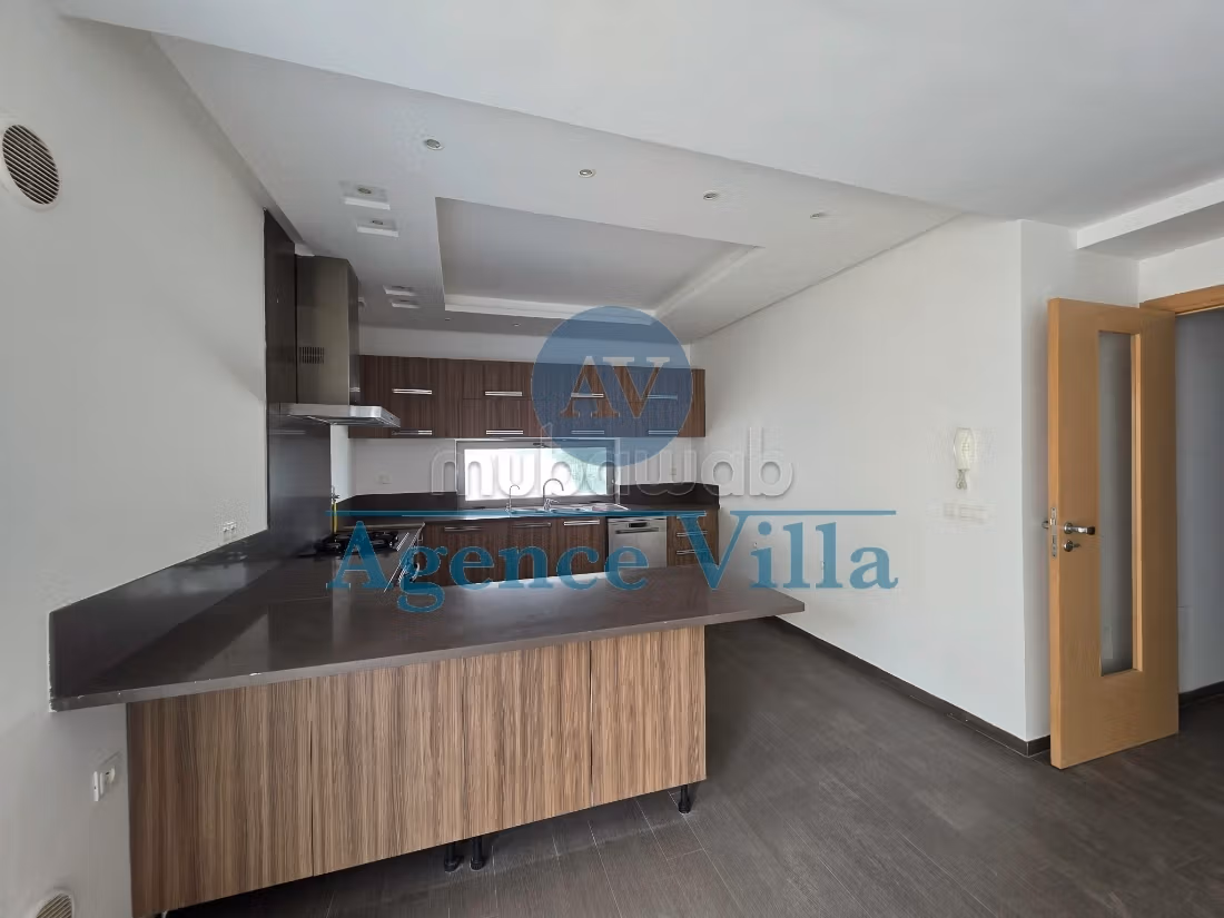 Appartement vue mer et piscine suspendue